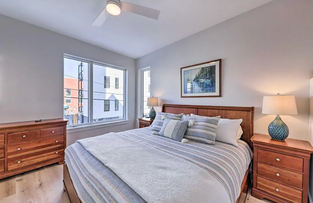 Spacious Portland Home: Walk Downtown!-1