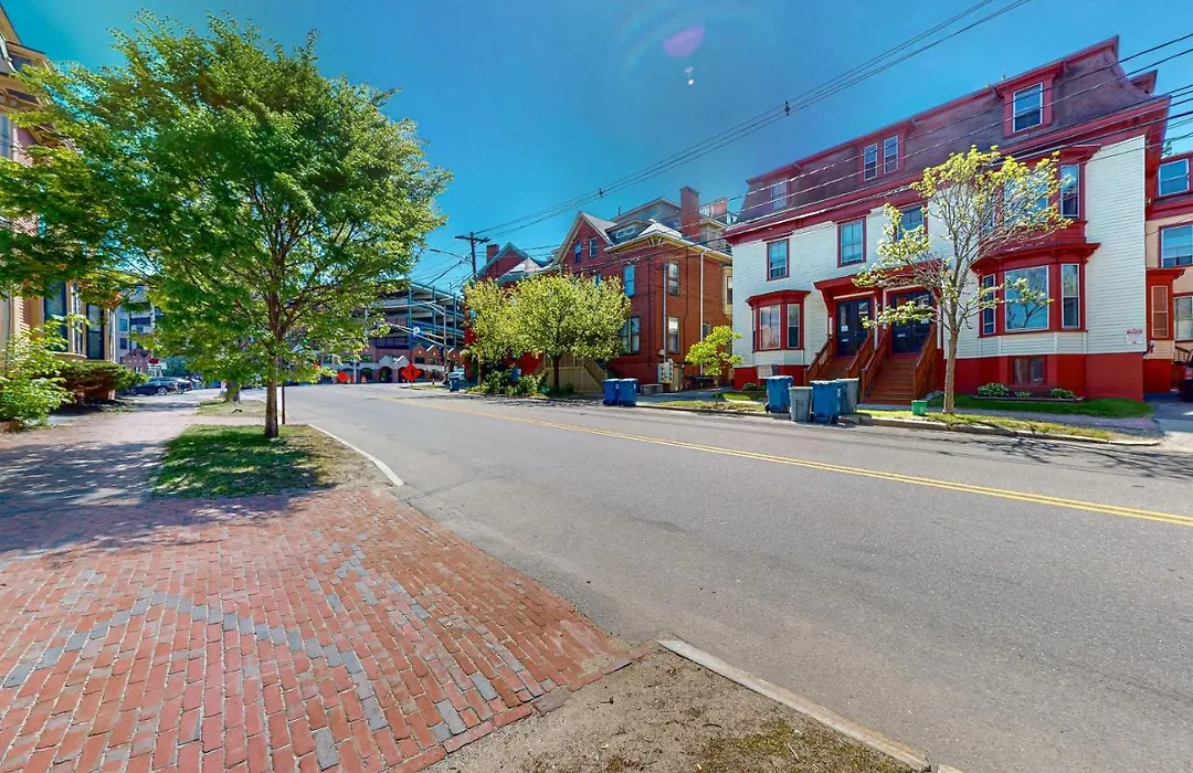 Cumberland Casa - B-1