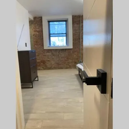 Ultra Cool New Modern Flat-2