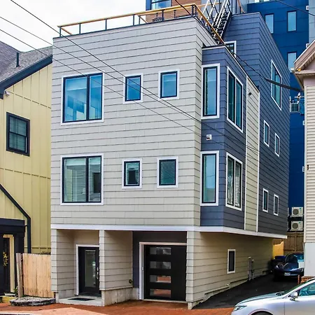 Spacious Portland Home: Walk Downtown!-3